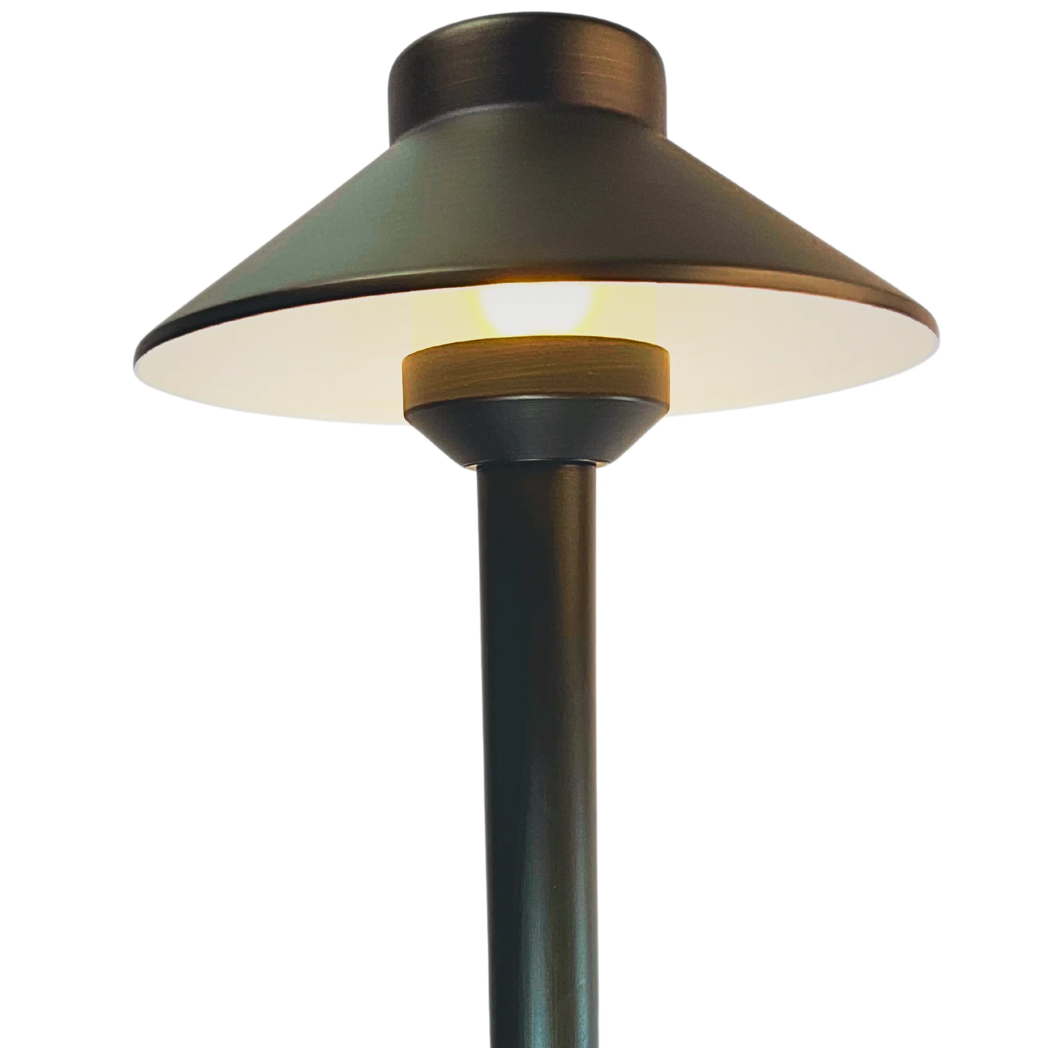 Are ground stakes included for easy installation of the Top-Notch™ Delight Brass Path & Walkway Landscape Light (Bronze) with Intertek 5009735?