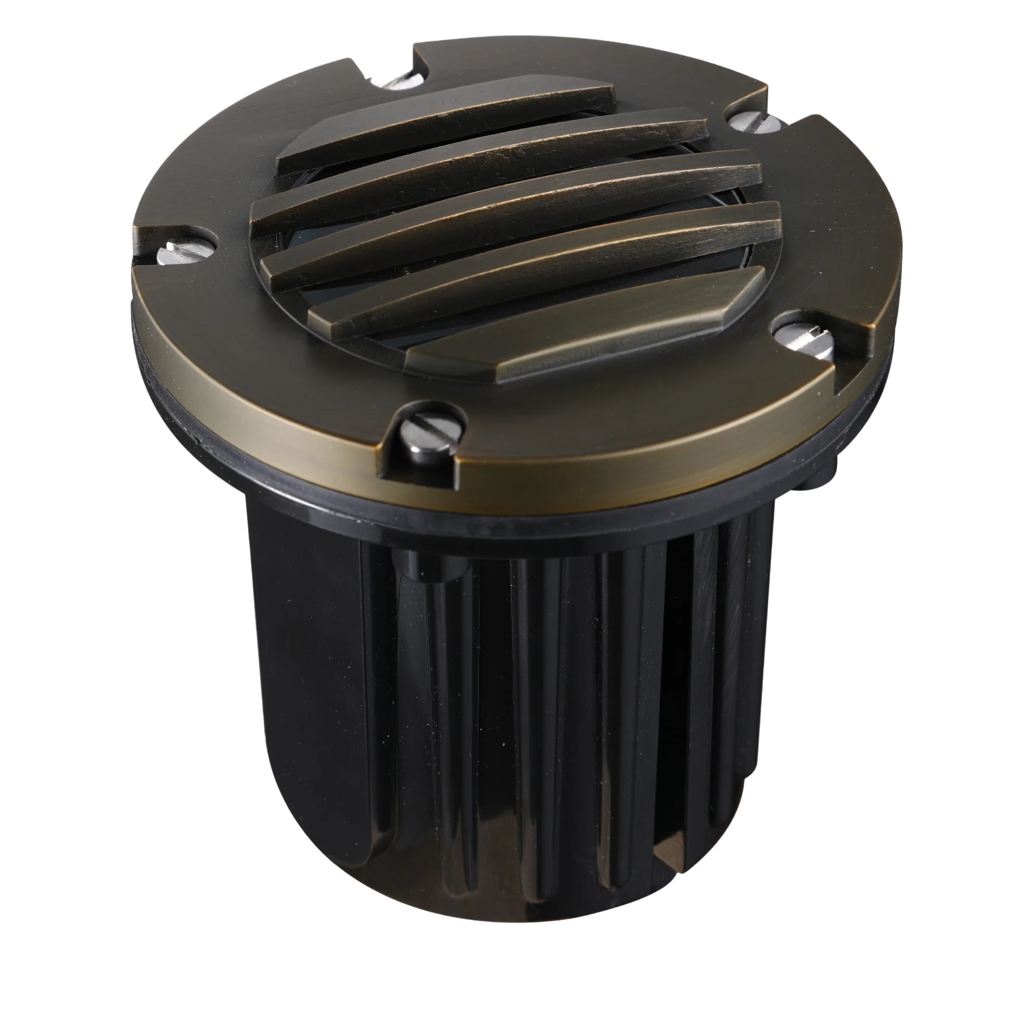 What are the advantages of the PROTRADE™ Flawless Brass Well Light, an outdoor scenery light cover?