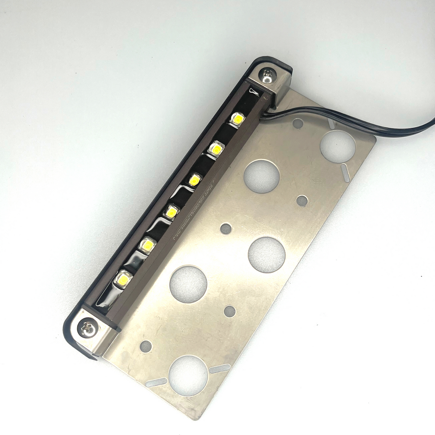 Top-Notch™ Camouflage Hardscape Ledge LED Light (Integrated) Pillar